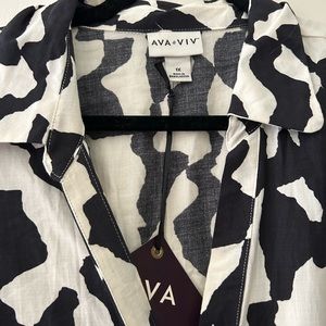 Black and white print button down dress